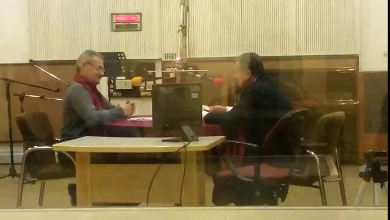 TRT RADYO 1 SÖZ MECLİSTEN DIŞARI PROGRAMINDAN BİR ŞİİR VE İKİ TÜRKÜ (06 MART 2014)