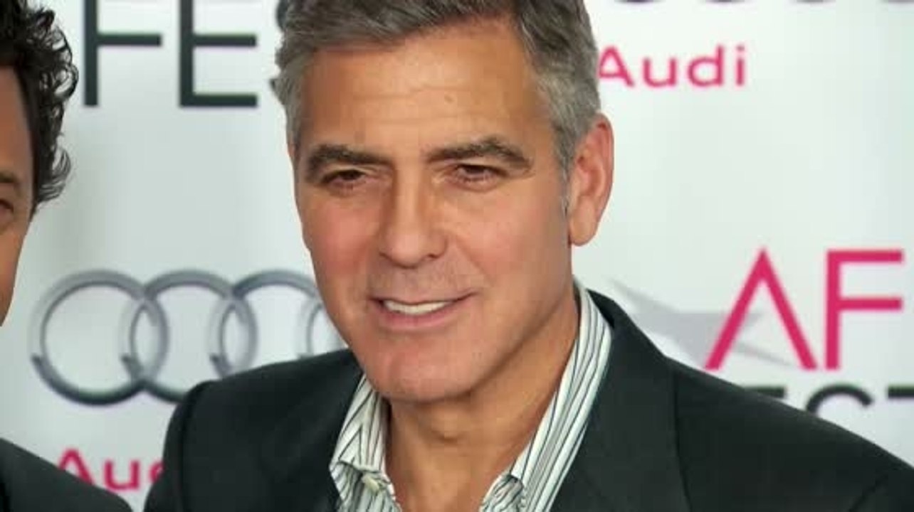 George Clooney hat sich angeblich mit Amal Alamuddin verlobt