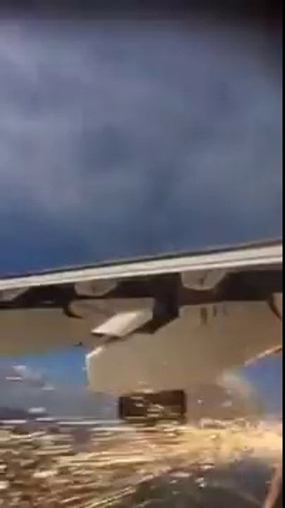 Qantas Plane Engine Catches Fire Caught on Camera