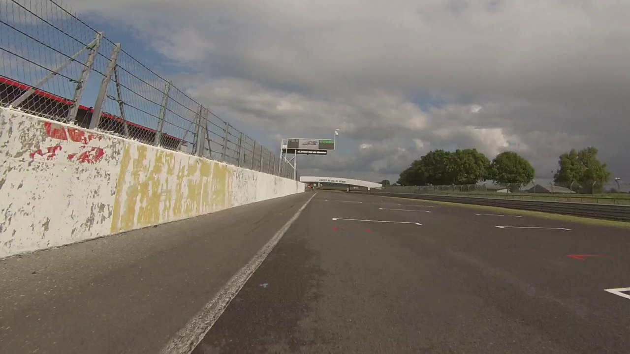 28_04_14 3ème session après midi belle bataille avec Fanfan presque sec 1ère partie