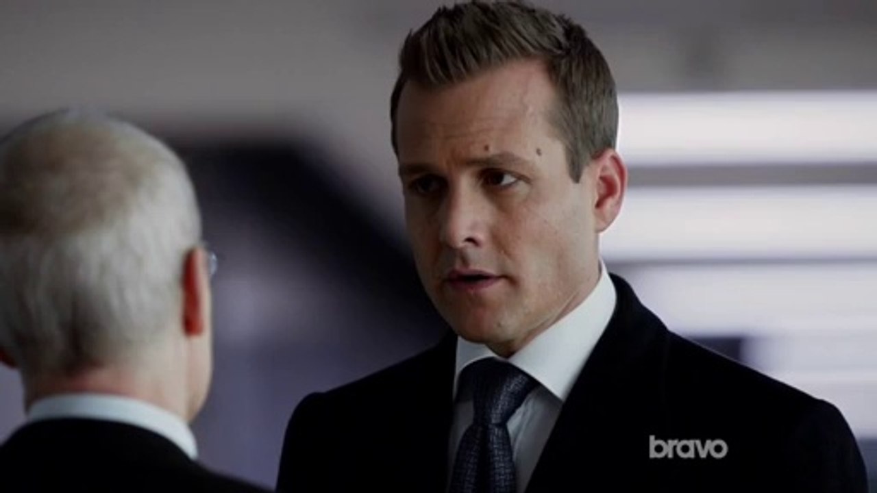 Extract from Suits s03e16 about mirror