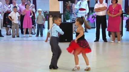 Amazing Baby Dance-Tezabi Video