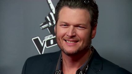 Blake Shelton Tweets Adam Levine's Phone Number