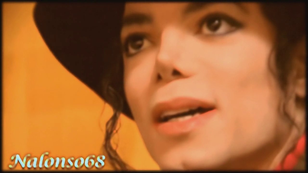 Michael Jackson - visiting Orphanage in Moscow