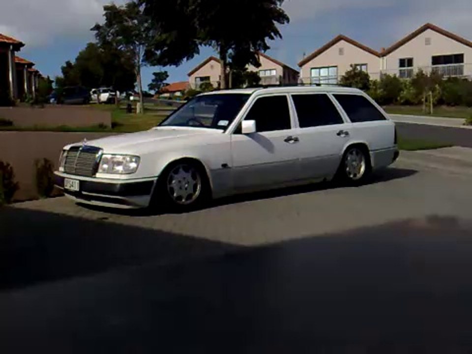 Mercedes Wagon Bagged
