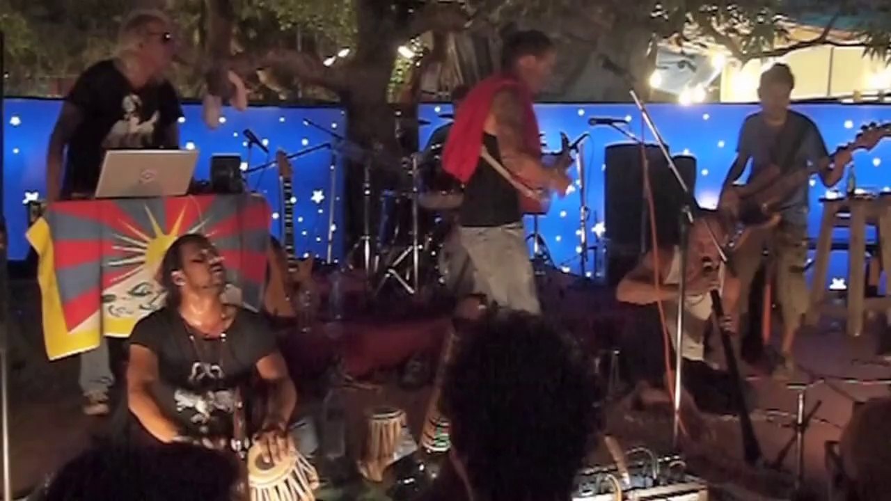 kundalini Airport @ Sat Nite Market Goa 2014