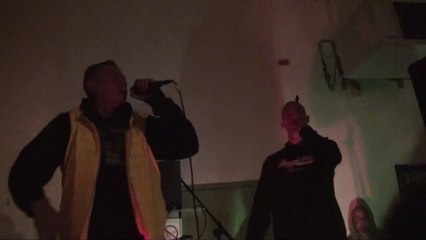 Il faut sauver le soldat AJAL: Adjam & Lazak