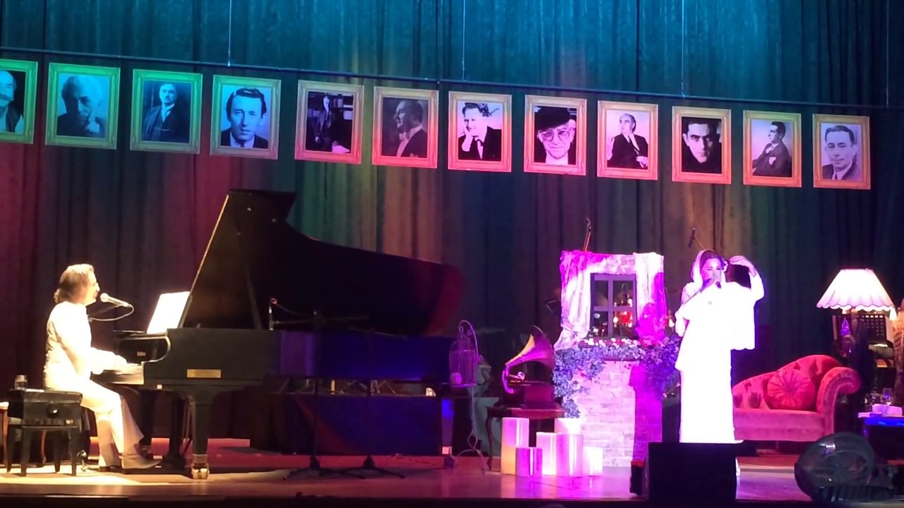 Nükhet Duru & Timur Selçuk #bizimsarkilarimiz -  Enduluste Raks  (26 02 ODTÜ)