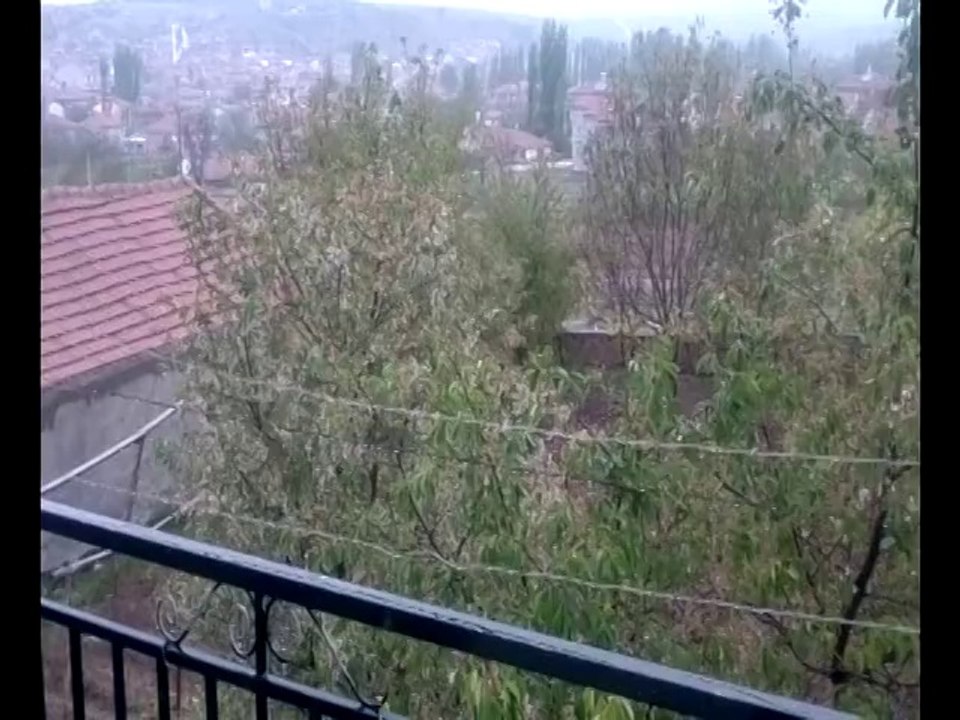 DİŞLİ DE YAĞAN YAĞMUR, DİŞLİMİZİN  GÜZELLİĞİNE GÜZELLİK KATIYOR (2)