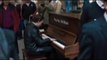 Amazing Piano player, demo in train station!