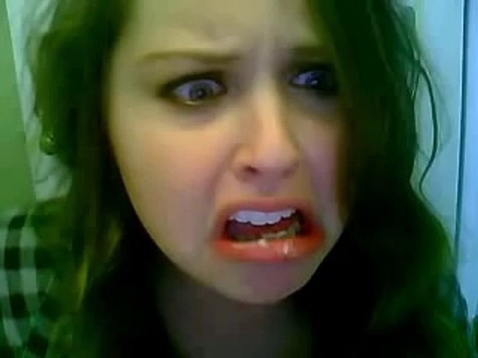 Laci Green .eatin' granny's tuna.