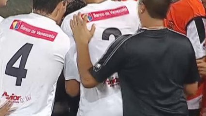 Vénézuéla - Ramirez affole toute la défense puis marque