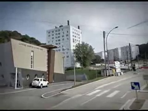 Besançon (25) : visite de la cité Clairs Soleils