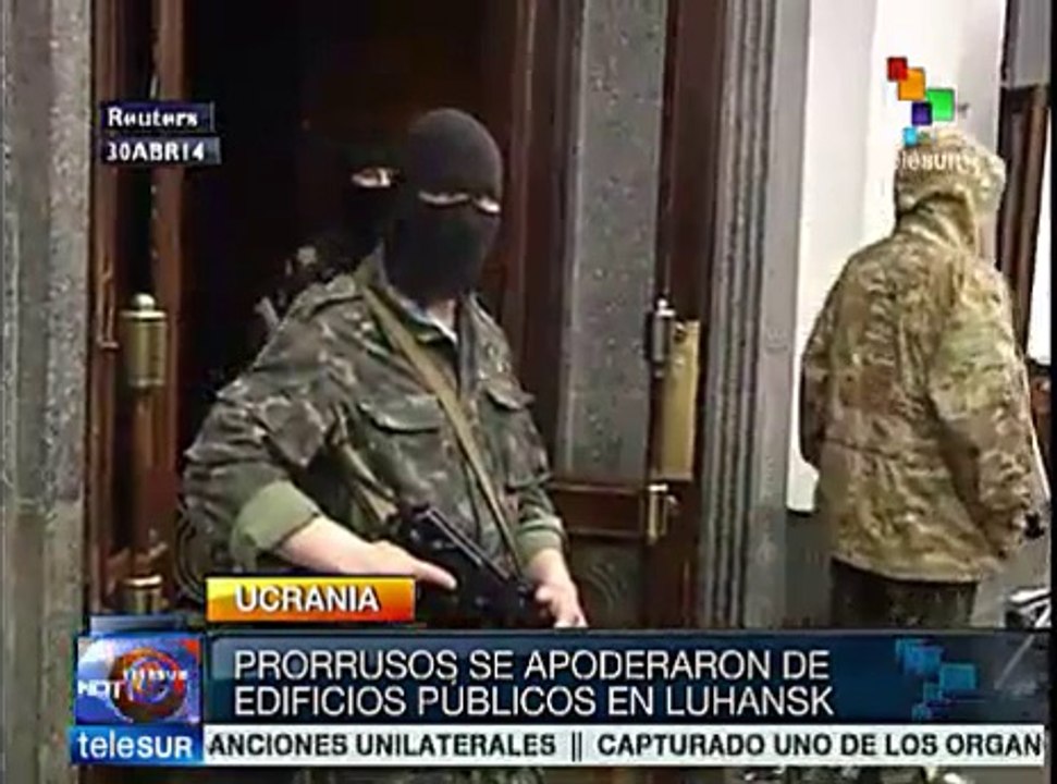 Ucrania: toman prorrusos edificios públicos en Lugansk