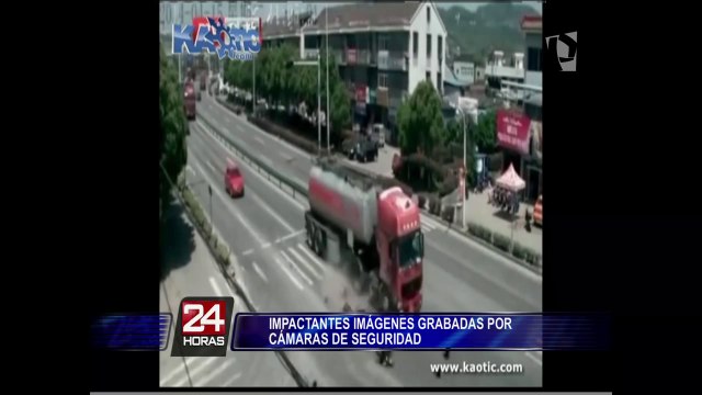 China: motociclista fallece tras ser arrollado por un camión