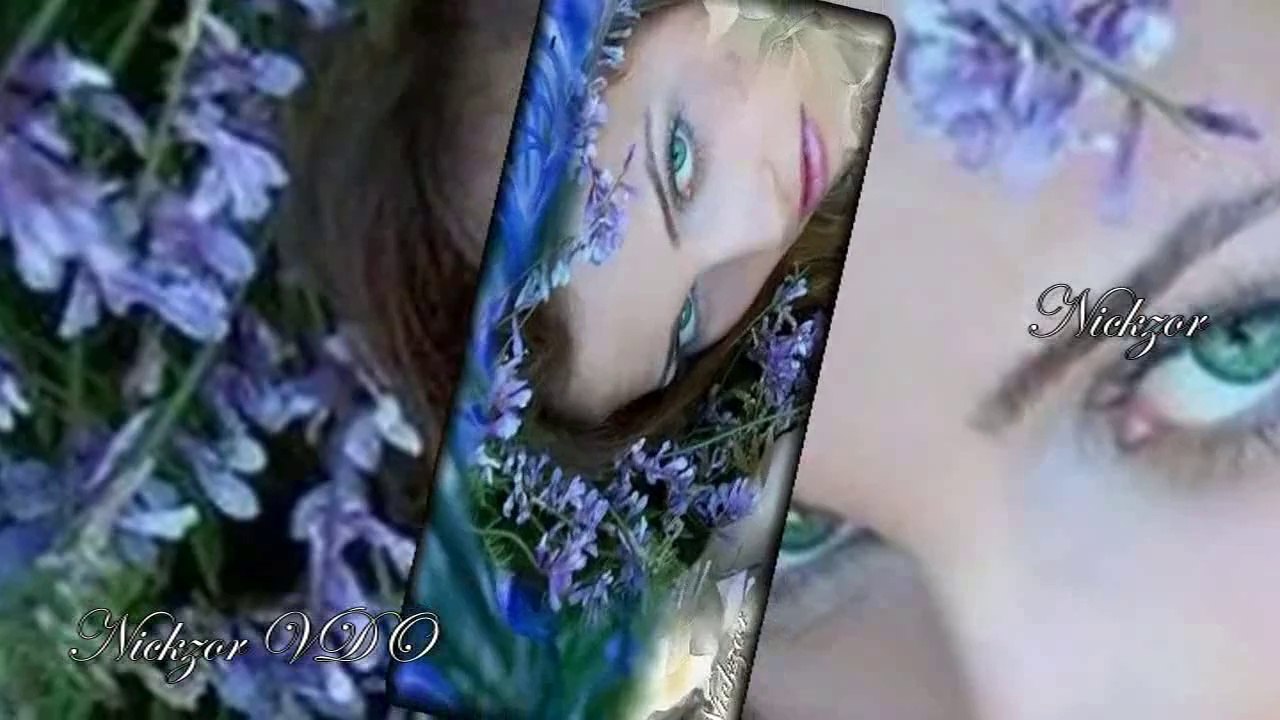 Demet Akalın - Sarıldığım Yılan