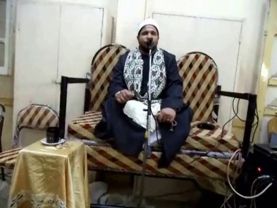 تقليد الشيخ عبد الباسط عبد الصمد فى أول سورة التكوير ومقام الرست الممتع