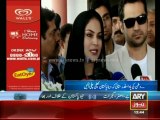 Drama Queen Veena Malik Returns To Pakistan After 4 Years