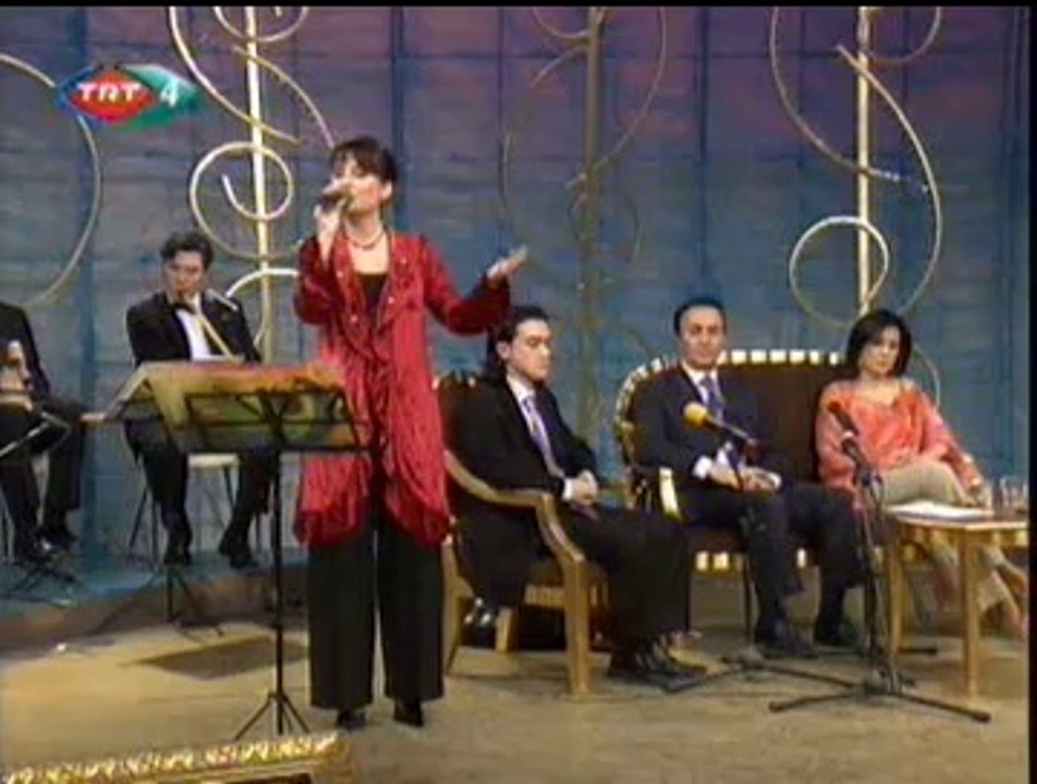 Neşe DURSUN-Ezelden Âşinânım Ben Ezelden Hem Zebânımsın