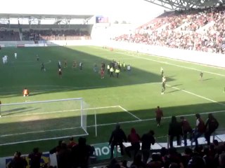 19η ΑΕΛ-Πανσεραϊκός  0-1 2011-12 Ντου οπαδών σε γήπεδο