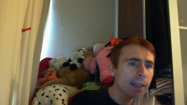 Wiwi égratigne invisible light des Scissor Sisters