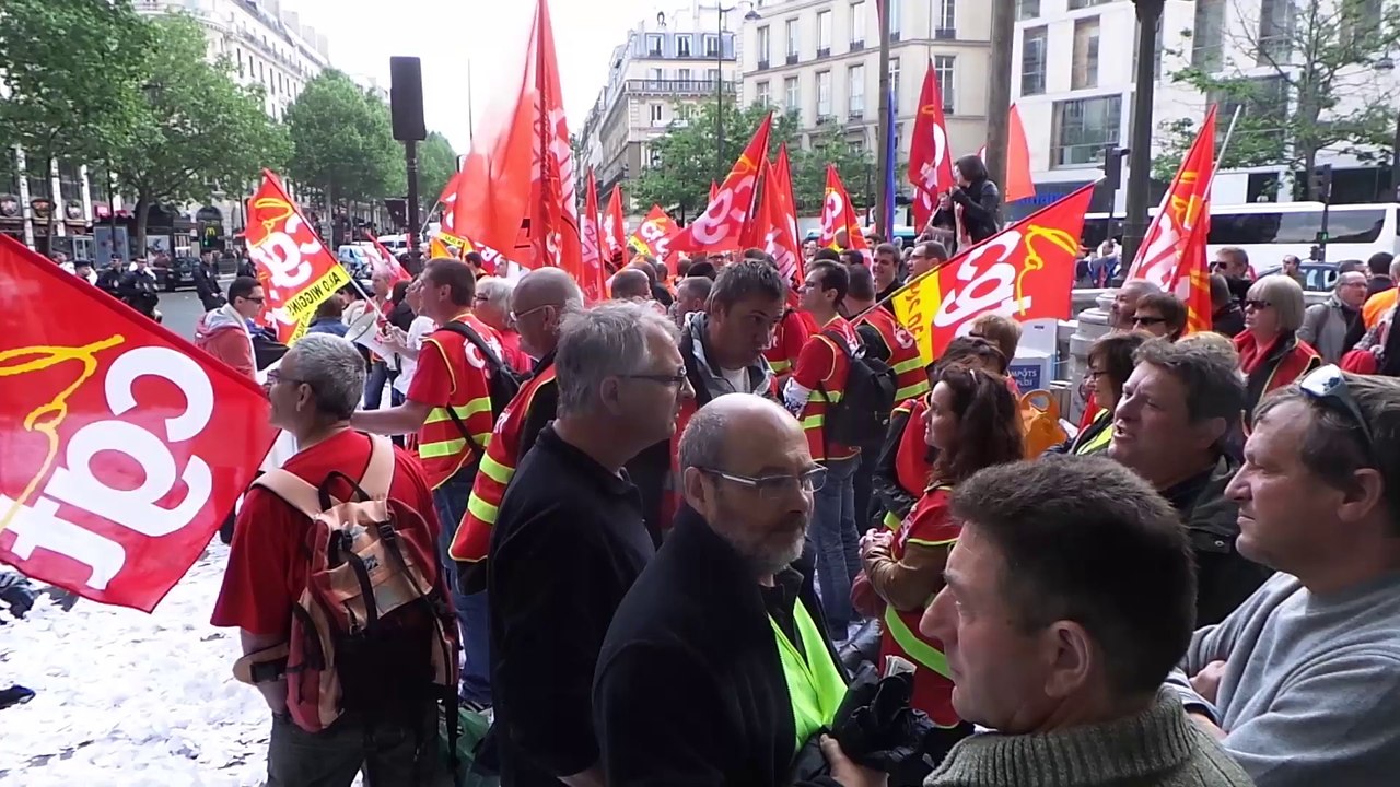 180 salariés d’Arjowiggins à Wizernes manifestent à Paris