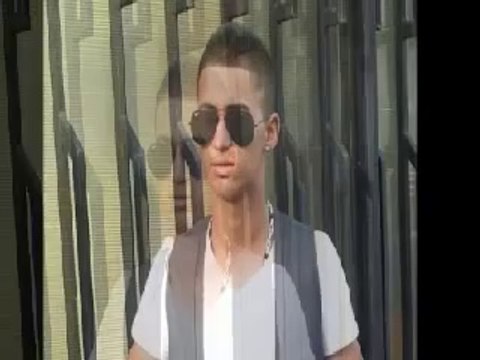 FLORIN SALAM - MA RIDIC USOR CA UN AVION LIVE 2013