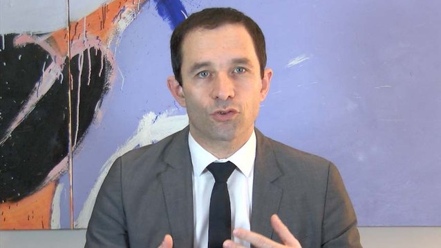 [ARCHIVE] École numérique : Benoît Hamon inaugure le Mooc eFan Enseigner et former avec le numérique