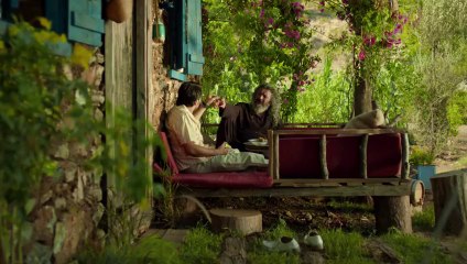 Mandıra Filozofu Filmi Fragmanı izle - Fragmanlarizle.org