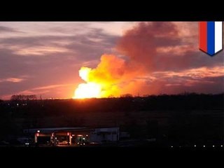 Скачать видео: Russian arms depot explosion: blasts leave 7 dead, Transsiberian railway temporarily halted