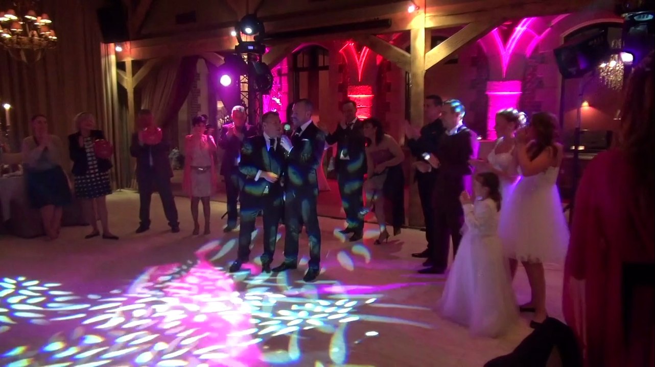 Mariage D&F : Ouverture du Dîner par les Demoiselles d'honneur et témoins