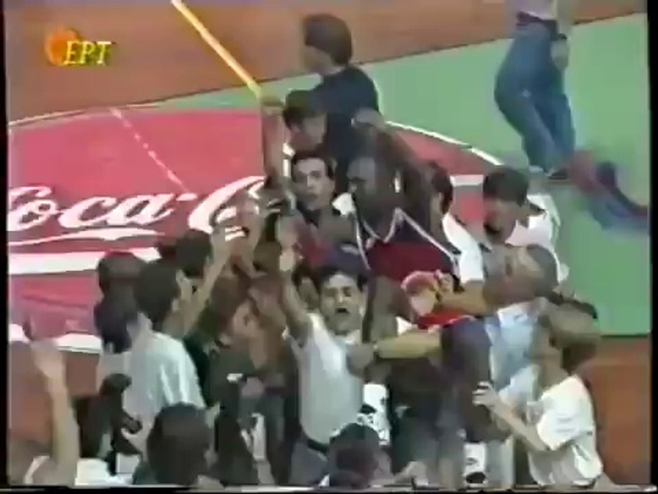 Henry Turner Stops Nikos Galis