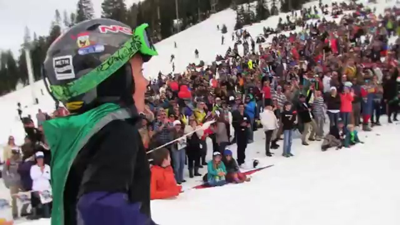 Les plus belles chutes du Pond Skim 2014 ! Certaines sont vraiment violentes