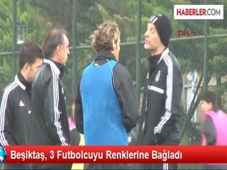 Beşiktaş, 3 Futbolcuyu Renklerine Bağladı