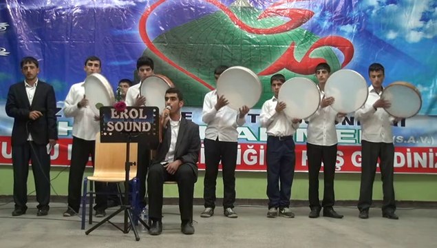 İmam Hatip Öğrencilerinden Kutlu Doğum Programı