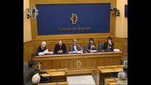 Roma - Festa del lavoro - Conferenza stampa di Nicola Fratoianni (30.04.14)