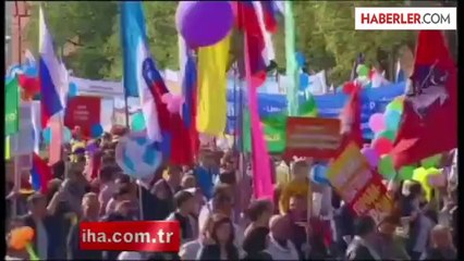 Rusya'da İşçi Bayramı Kızıl Meydan'da Kutlanıyor