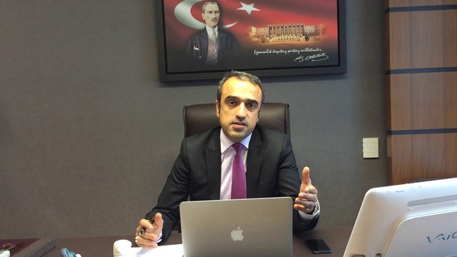 AK Parti Diyarbakır Milletvekili Cuma İçten'den Mübarek Üç aylar ve Regaip Kandili Kutlaması ile 1 Mayıs Mesajı