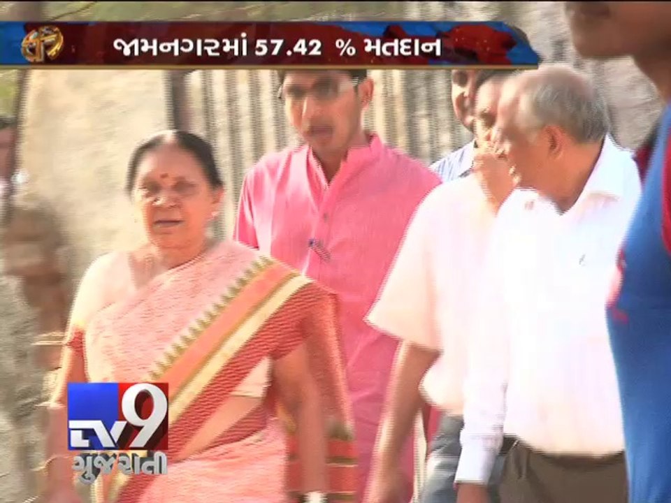 The News Centre Debate :''Guj Records 62% Voter Turnout in Seventh Phase of LS Polls, Pt 5- Tv9