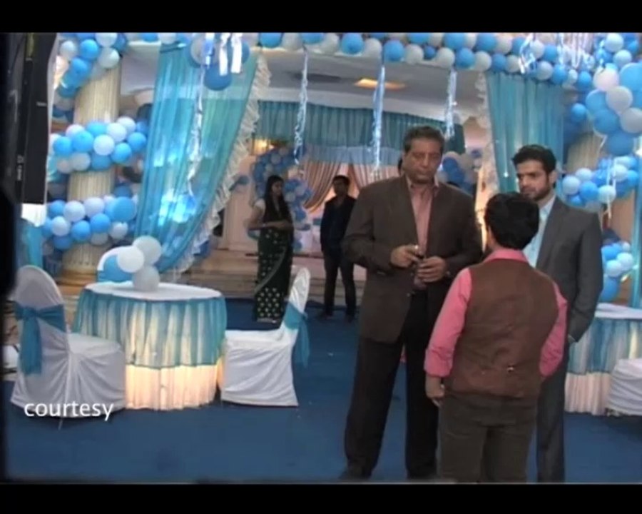 Yeh Hai Mohabbatein Ishita slaps Parmeet