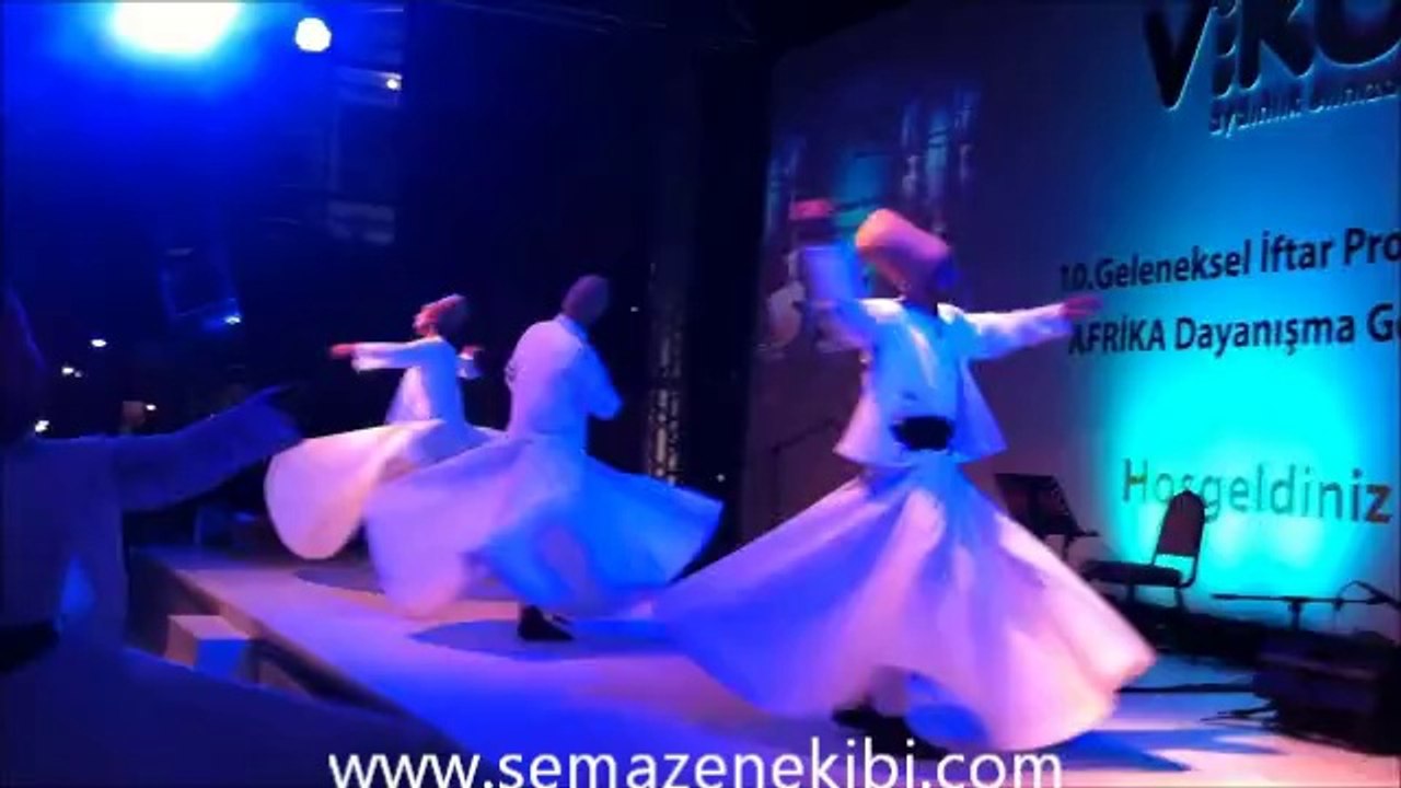 Semazen Ekibi Gösterisi - Mevlevi Semazen Ekibi
