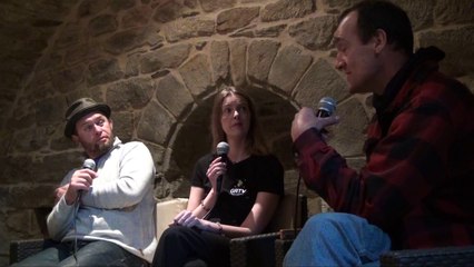 Tous Egaux: regards sur l'exil Mountain Men