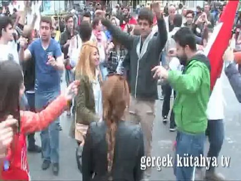 İLK KEZ AK PARTİ İKTİDARININ ATTIĞI ADIMLARLA 1 MAYIS BAYRAM OLARAK KUTLANMAYA BAŞLANDI
