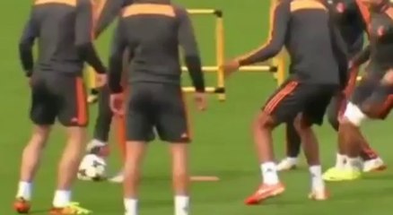 Cristiano Ronaldo s'amuse bien