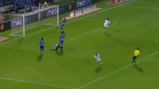 Faouzi Abdelghani  vs FC Porto - Primeira Liga - matchday 7 - 2010/2011