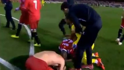 شاهد إحتفالية لاعبي إشبيلية بالتاهل على حساب فالنسيا