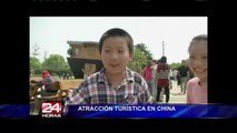 Una casa boca abajo se convierte en atractivo turístico en China