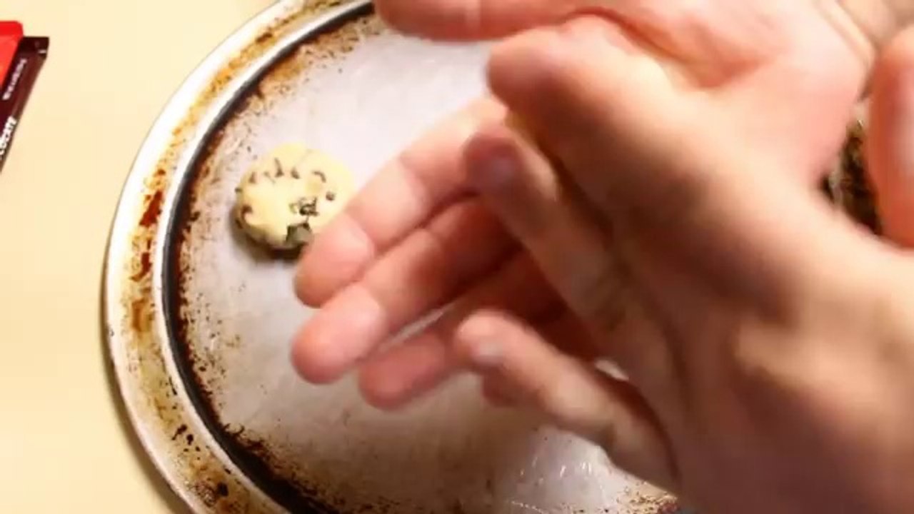 How to Make PERFECT Chocolate Chip Cookies! - YouTube