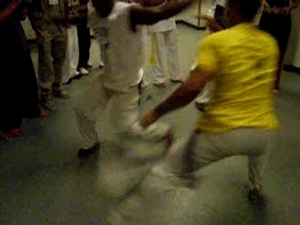 capoeira 24.08.05 au Stade de france(3)