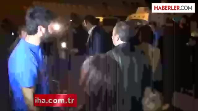 Önder: 'Düğünleri Olacakmış, Ömür Boyu Mutluluklar'